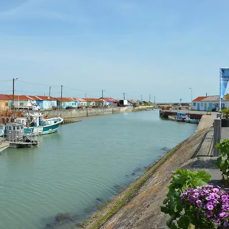Tatil Evi Charmante Maison Au Coeur Du Village De Saint-Trojan-les-Bains